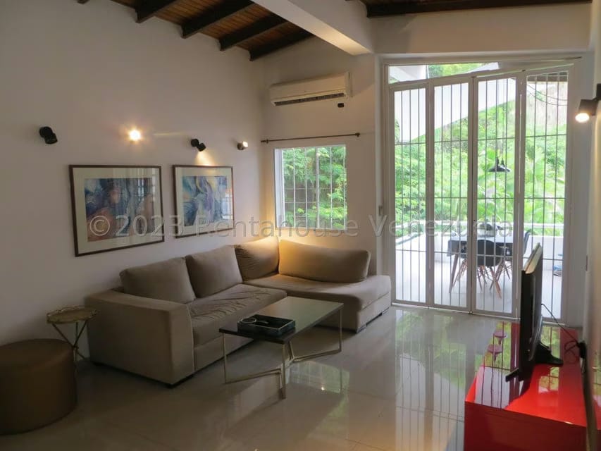 Casa (Duplex) en Venta en Santa Fe Norte, Distrito Metropolitano - 60