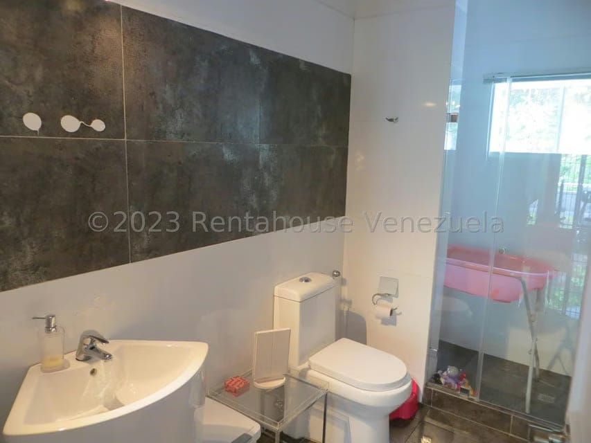 Casa (Duplex) en Venta en Santa Fe Norte, Distrito Metropolitano - 72