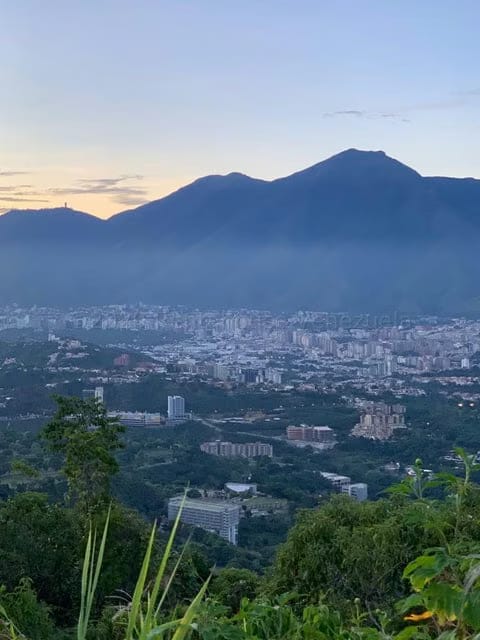 Terreno (Comercial) en Venta en Alto Hatillo, Distrito Metropolitano - 23