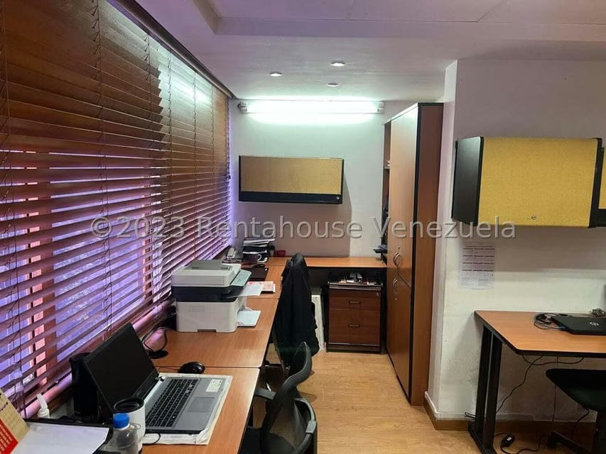 Comercial (Oficina) en Venta en Las Mercedes, Distrito Metropolitano - 28