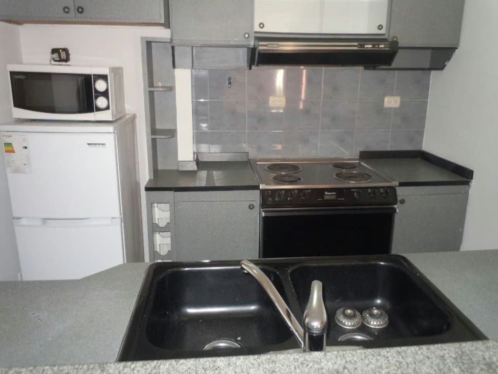 ALQUILO APARTAMENTO AMOBLADO EN SECTOR VALLE FRIO - 4