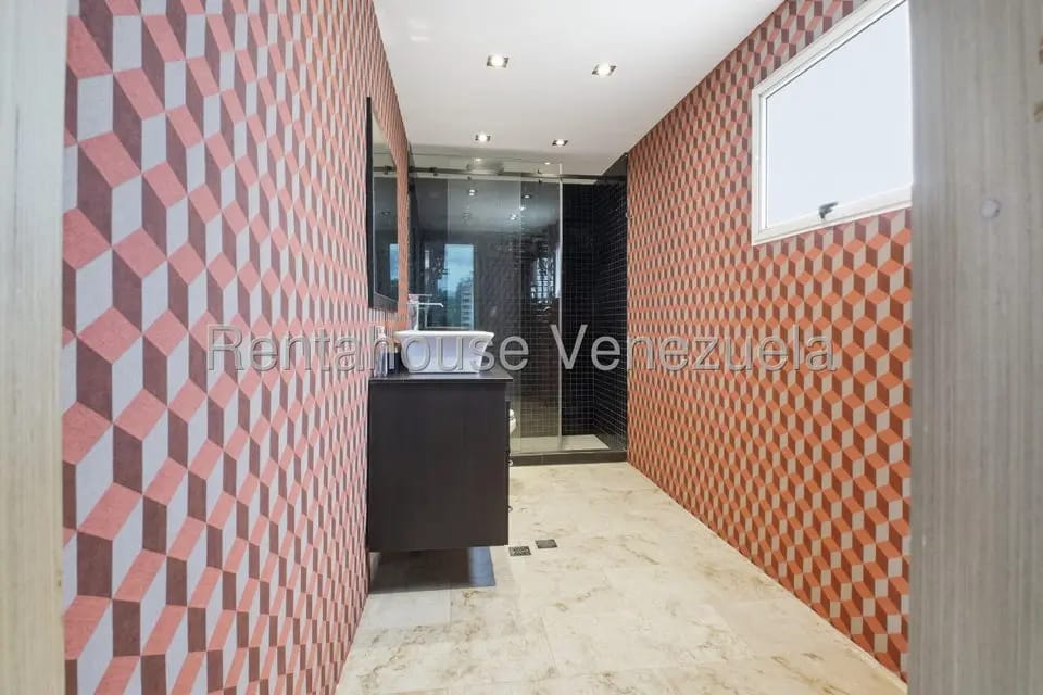 Apartamento (Penthouse) en Venta en Los Naranjos del Cafetal, Distrito Metropolitano - 17