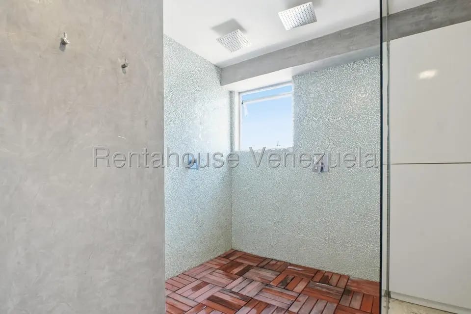Apartamento (Penthouse) en Venta en Los Naranjos del Cafetal, Distrito Metropolitano - 33