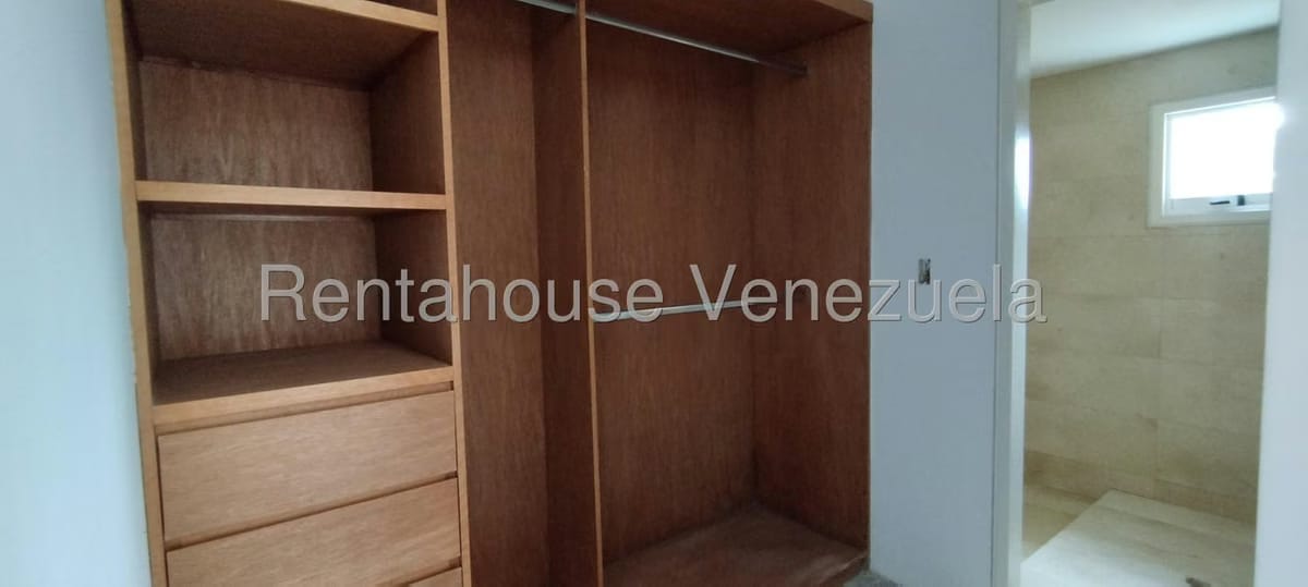 Apartamento (1 Nivel) en Venta en La Lagunita Country Club, Distrito Metropolitano - 13