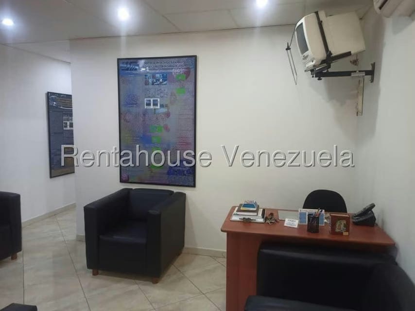 Comercial (Consultorio Medico) en Alquiler en Chacao, Distrito Metropolitano - 4