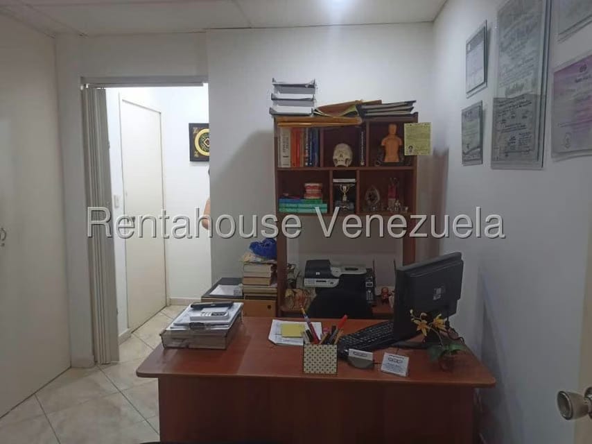 Comercial (Consultorio Medico) en Alquiler en Chacao, Distrito Metropolitano - 9