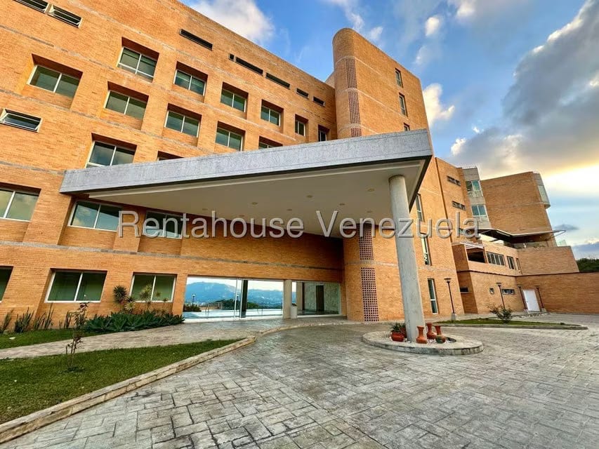 Apartamento (1 Nivel) en Venta en Mirador de Los Campitos I, Distrito Metropolitano - 2