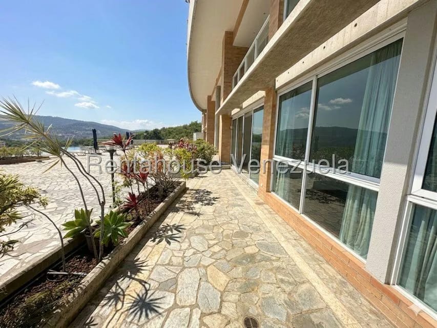 Apartamento (1 Nivel) en Venta en Mirador de Los Campitos I, Distrito Metropolitano - 17