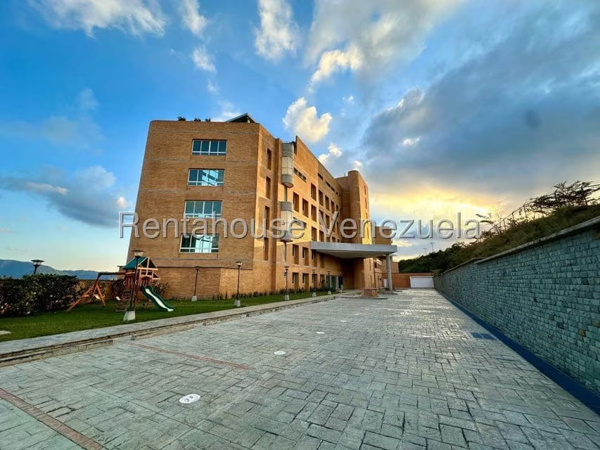 Apartamento (1 Nivel) en Venta en Mirador de Los Campitos I, Distrito Metropolitano - 27