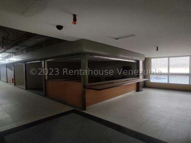 Comercial (Industrial) en Venta en Cementerio, Distrito Metropolitano - 11