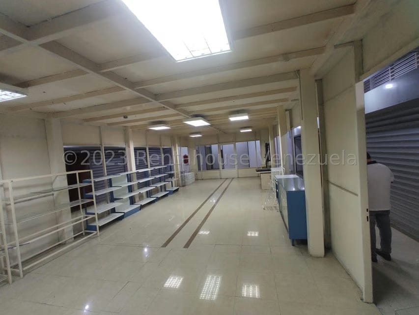 Comercial (Industrial) en Venta en Cementerio, Distrito Metropolitano - 5