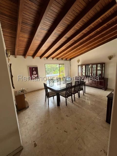 Casa (Multipes Niveles) en Venta en Prados del Este, Distrito Metropolitano - 4