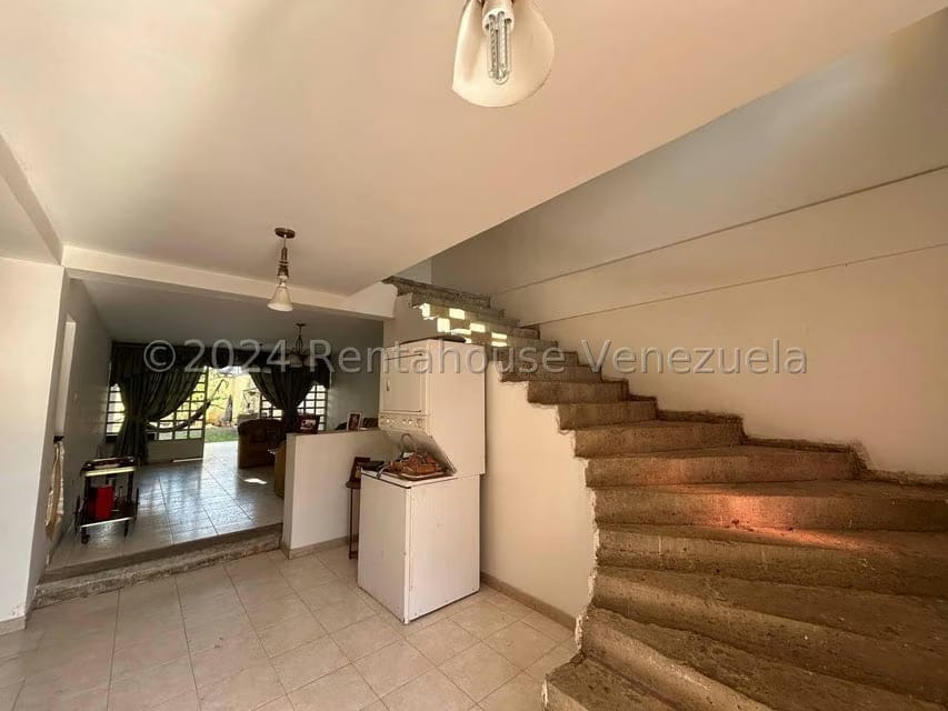 Casa (Duplex) en Venta en El Pedregal, Lara - 3