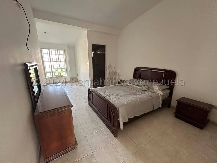 Casa (Duplex) en Venta en El Pedregal, Lara - 24
