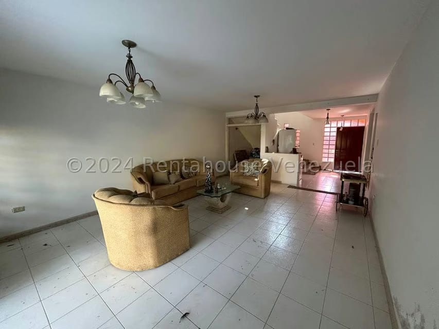 Casa (Duplex) en Venta en El Pedregal, Lara - 54