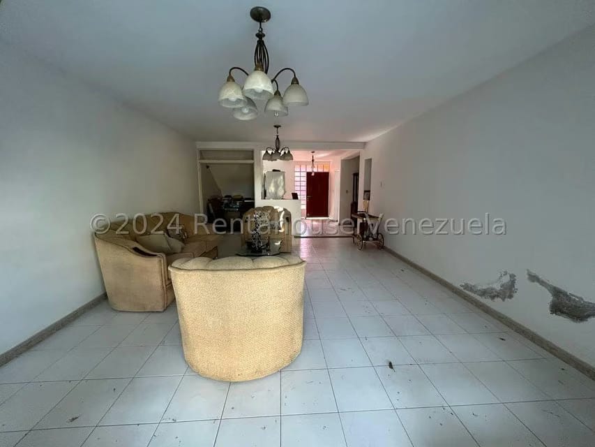 Casa (Duplex) en Venta en El Pedregal, Lara - 55