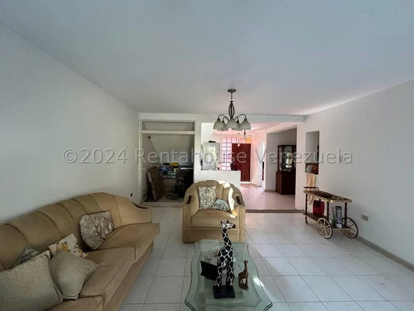 Casa (Duplex) en Venta en El Pedregal, Lara - 56