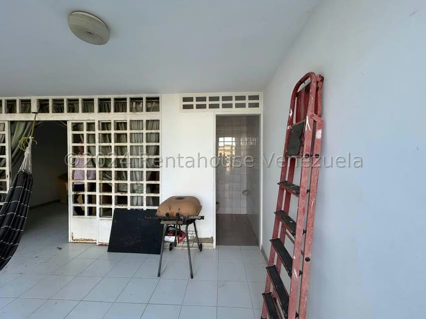 Casa (Duplex) en Venta en El Pedregal, Lara - 57