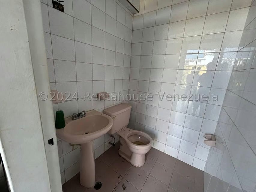 Casa (Duplex) en Venta en El Pedregal, Lara - 58