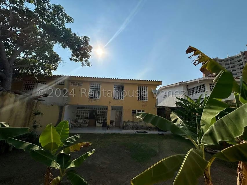 Casa (Duplex) en Venta en El Pedregal, Lara - 62