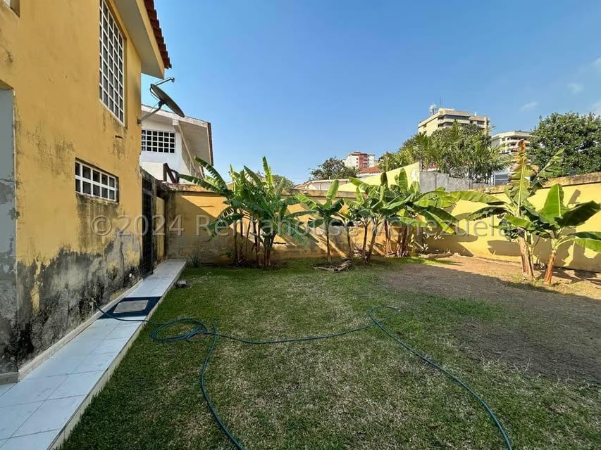 Casa (Duplex) en Venta en El Pedregal, Lara - 65