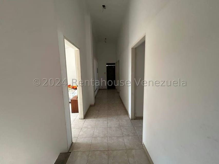 Casa (Duplex) en Venta en El Pedregal, Lara - 9