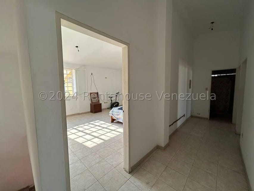 Casa (Duplex) en Venta en El Pedregal, Lara - 10