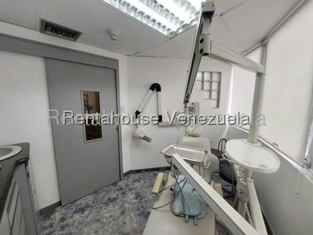 Comercial (Consultorio Medico) en Alquiler en San Bernardino, Distrito Metropolitano - 5