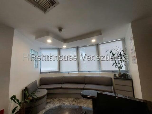 Comercial (Consultorio Medico) en Alquiler en San Bernardino, Distrito Metropolitano - 10