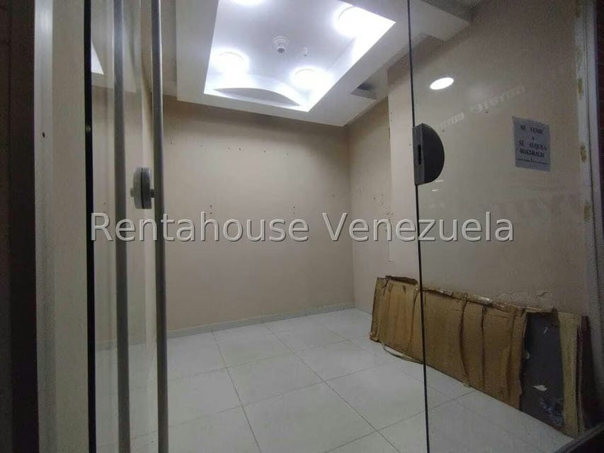 Comercial (Local Comercial) en Alquiler en El Cafetal, Distrito Metropolitano - 8