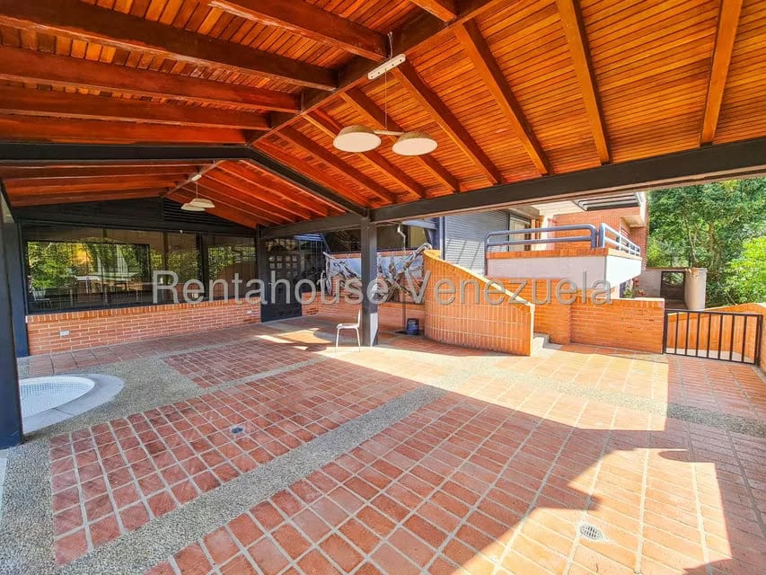 Casa (Multipes Niveles) en Venta en Alto Hatillo, Distrito Metropolitano - 20