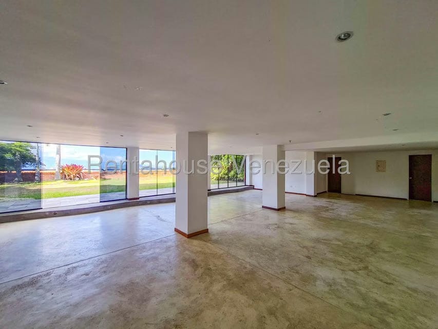 Casa (Multipes Niveles) en Venta en Alto Hatillo, Distrito Metropolitano - 30