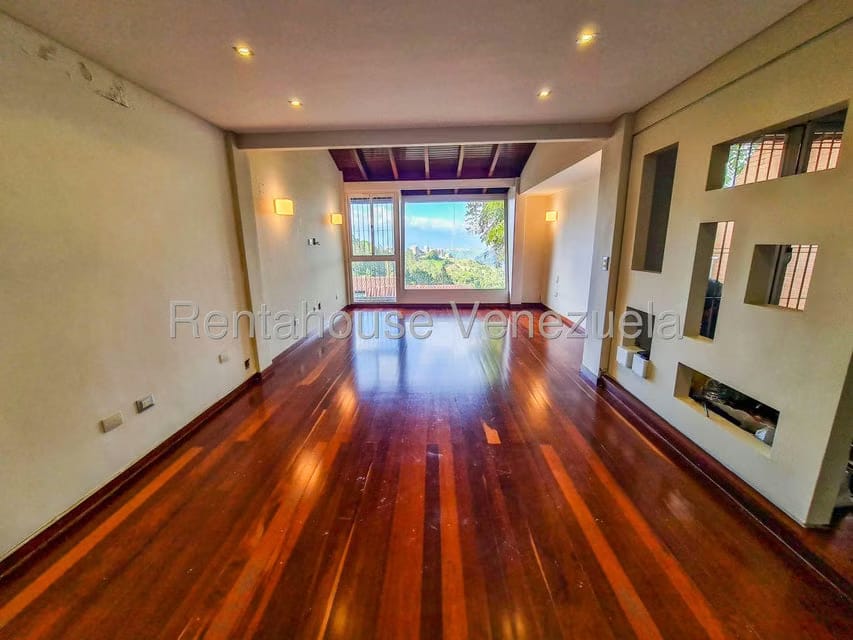 Casa (Multipes Niveles) en Venta en Alto Hatillo, Distrito Metropolitano - 44