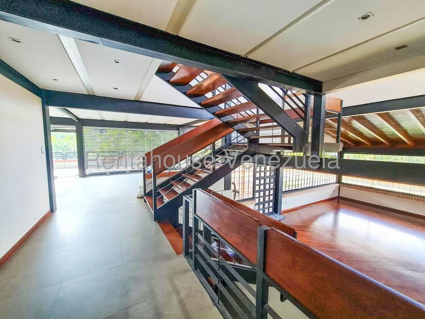 Casa (Multipes Niveles) en Venta en Alto Hatillo, Distrito Metropolitano - 7