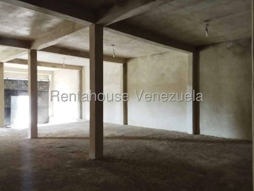 Comercial (Galpon - Deposito) en Venta en Parroquia Santa Rosa, Lara - 13