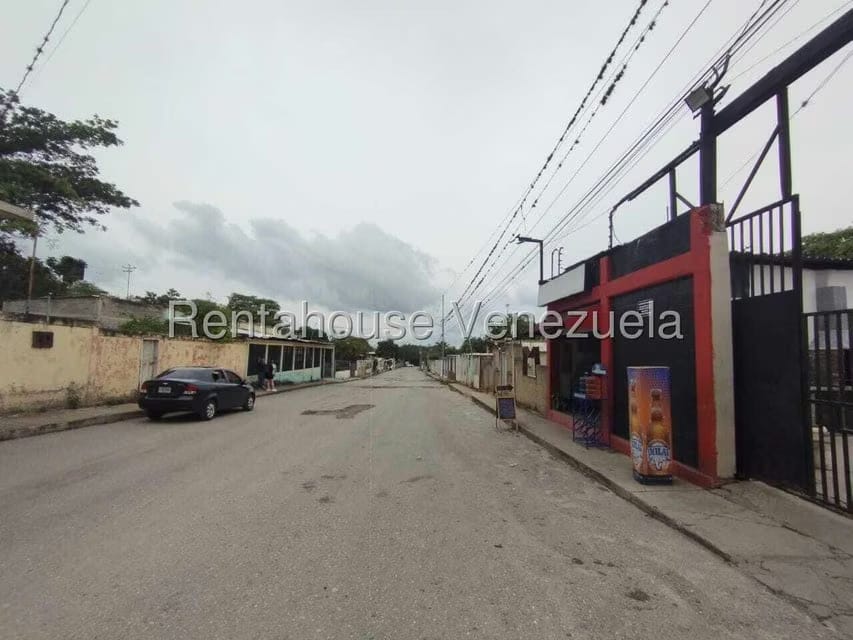 Comercial (Galpon - Deposito) en Venta en Parroquia Santa Rosa, Lara - 32