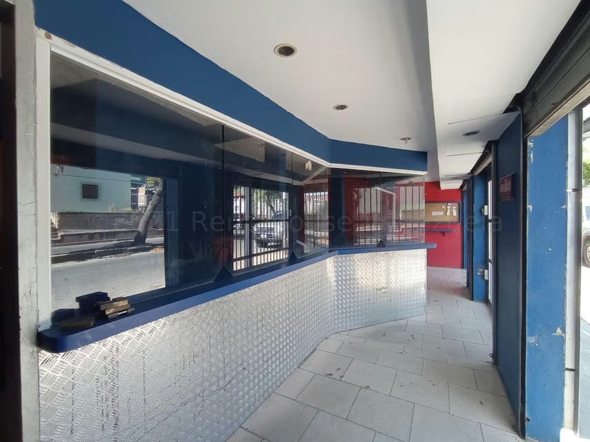 Comercial (Local Comercial) en Venta en Centro, Aragua - 4