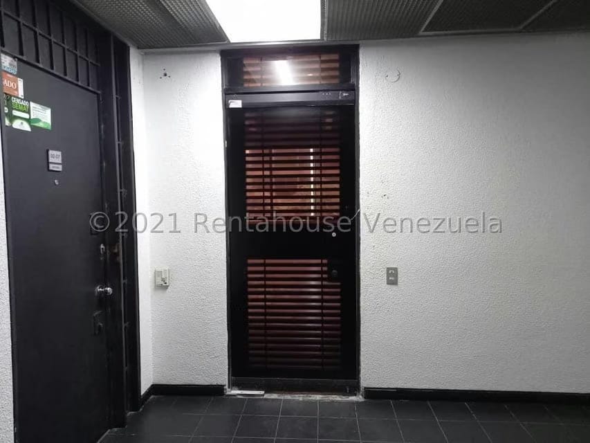 Comercial (Oficina) en Alquiler en Prados del Este, Distrito Metropolitano - 8