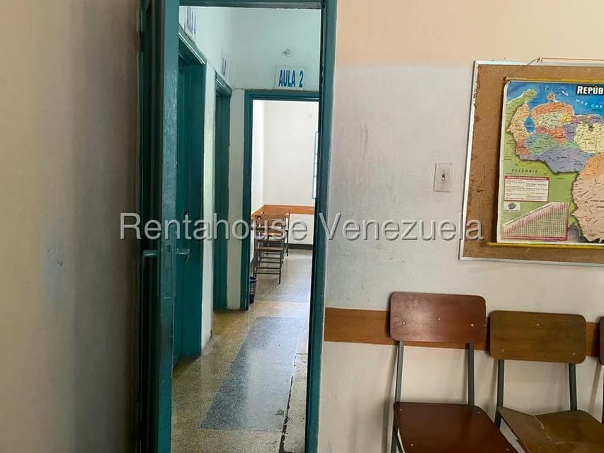 Comercial (Local Comercial) en Venta en Los Rosales, Distrito Metropolitano - 13