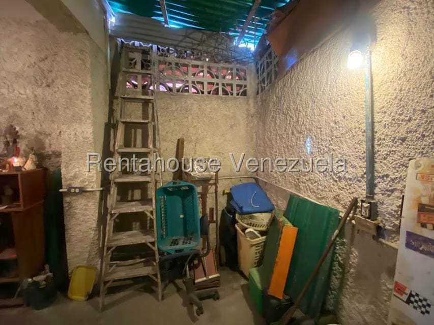 Comercial (Local Comercial) en Venta en Los Rosales, Distrito Metropolitano - 14