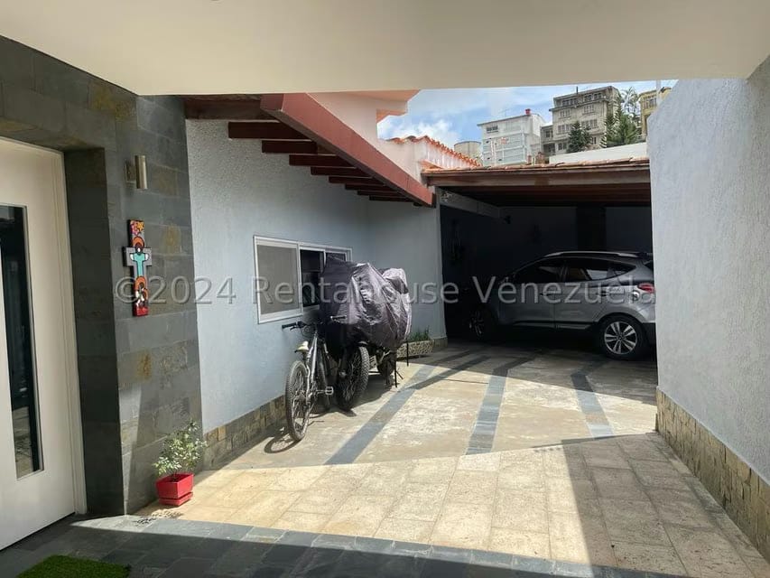 Casa (1 Nivel) en Venta en Parque el Retiro, Miranda - 3