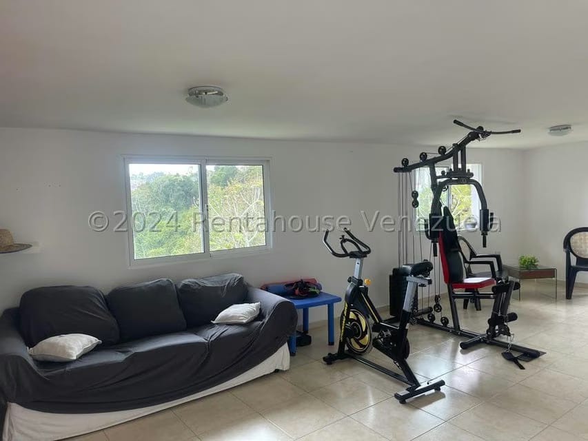 Casa (1 Nivel) en Venta en Parque el Retiro, Miranda - 71