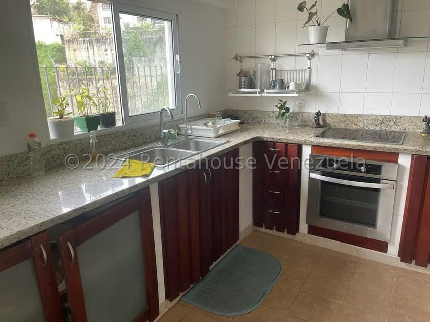 Casa (1 Nivel) en Venta en Parque el Retiro, Miranda - 74