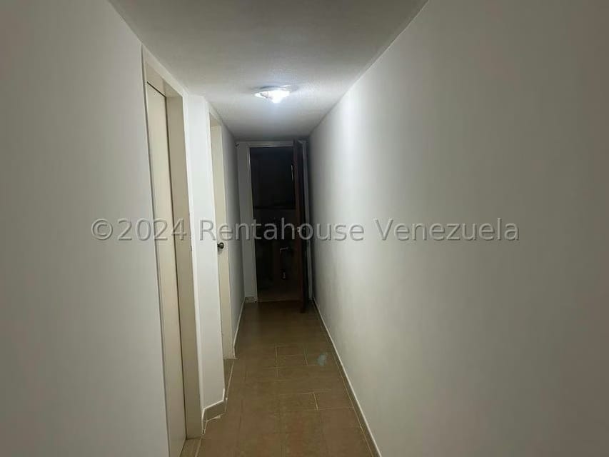 Casa (1 Nivel) en Venta en Parque el Retiro, Miranda - 78
