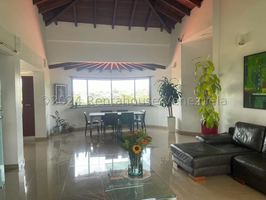 Casa (1 Nivel) en Venta en Parque el Retiro, Miranda - 9