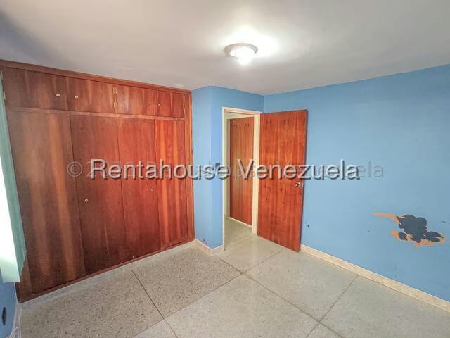 Casa (Multipes Niveles) en Venta en Los Castores, Miranda - 27