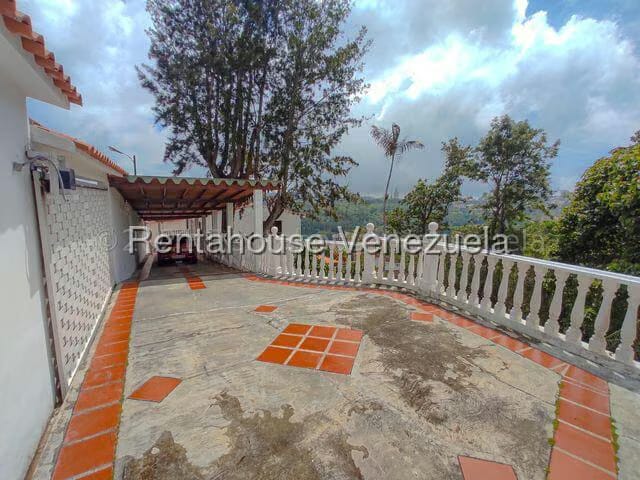Casa (Multipes Niveles) en Venta en Los Castores, Miranda - 37