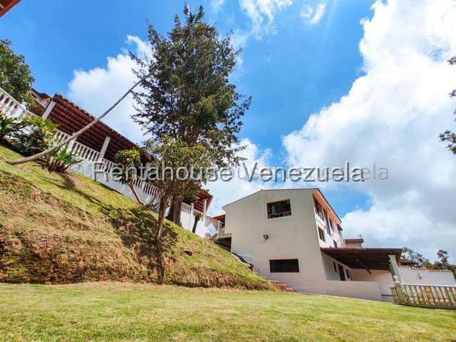 Casa (Multipes Niveles) en Venta en Los Castores, Miranda - 43