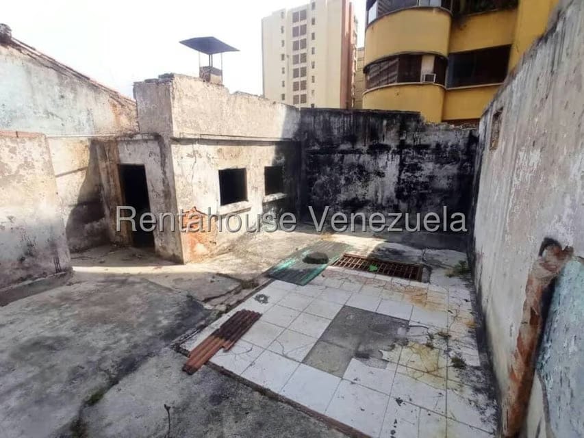 Casa (Multipes Niveles) en Venta en San Agustin del Norte, Distrito Metropolitano - 9
