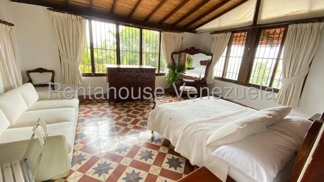 Casa (1 Nivel) en Venta en Sabaneta, Distrito Metropolitano - 34